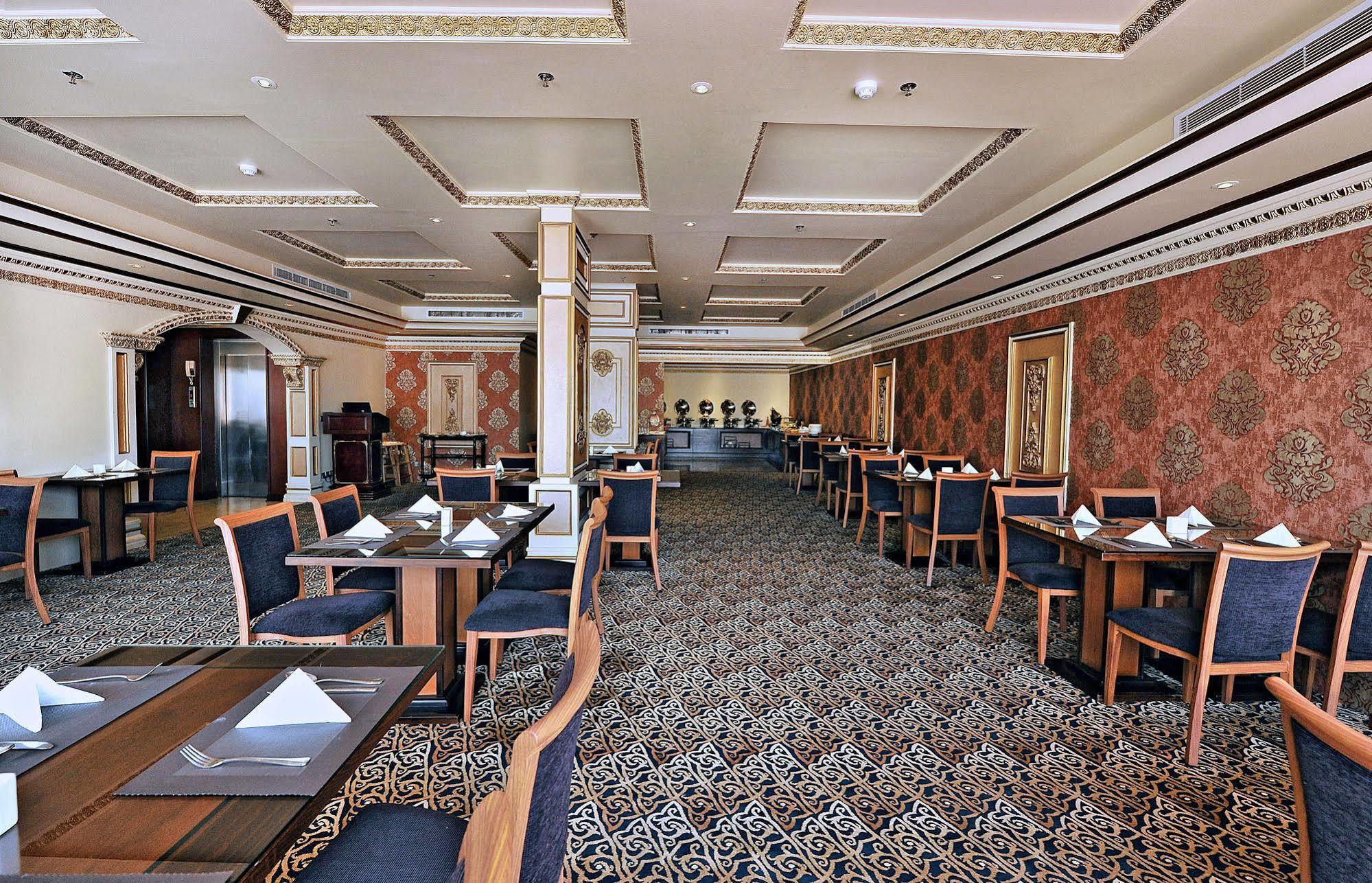 Auris Al Fanar Hotel - Alshatiea Jeddah Exterior foto